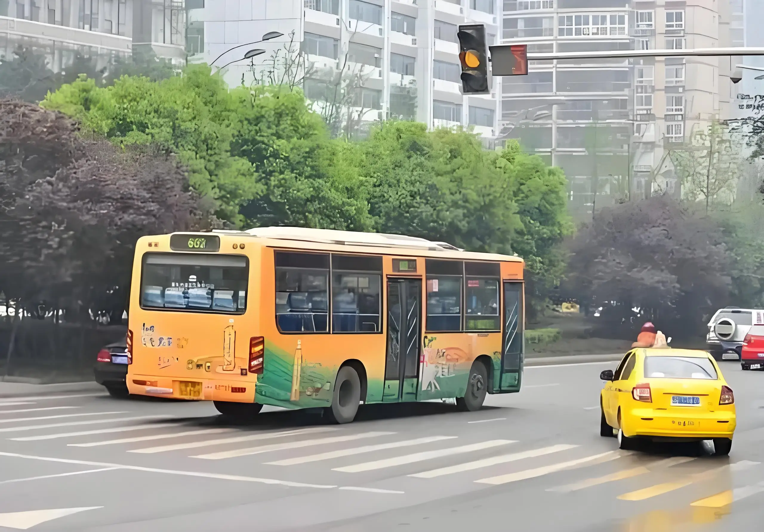 黄灯亮了冲过去?当心罚200扣6分!违章警示必看