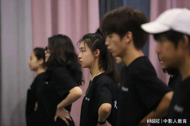 艺考和普通高考有啥区别?艺术生报考常见问题解答