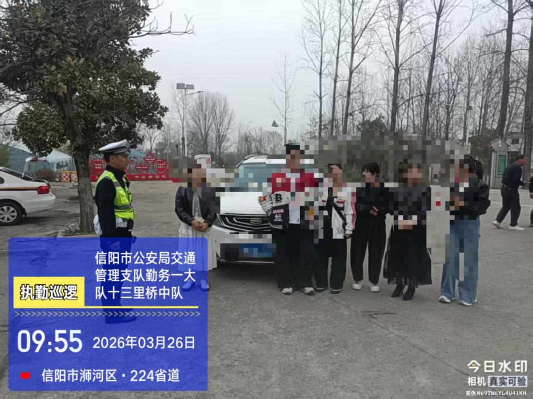 郑州漯河近期重型货车及摩托车闯红灯违章案例曝光