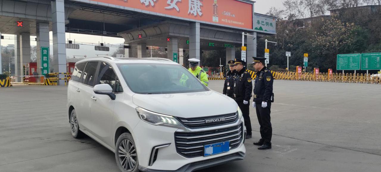 安康多部门联合整治高速违法,筑牢交通安全防线保出行安全