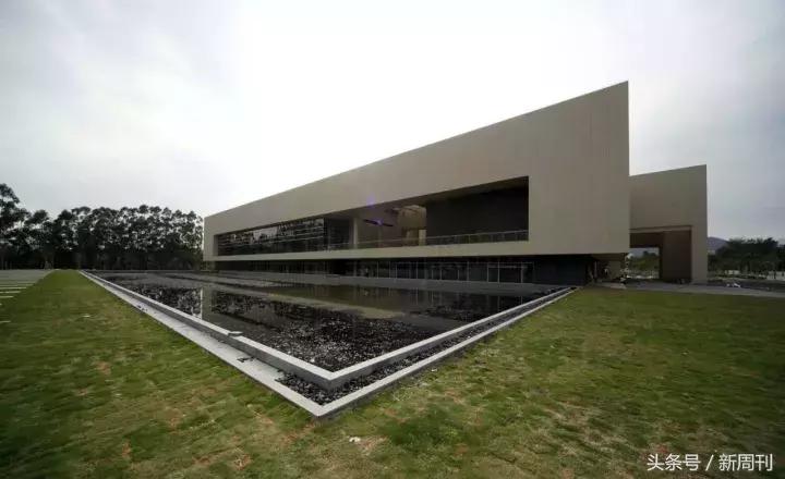 大学好图书馆是啥样?北大图书馆凭啥成一塔湖图胜景之一?