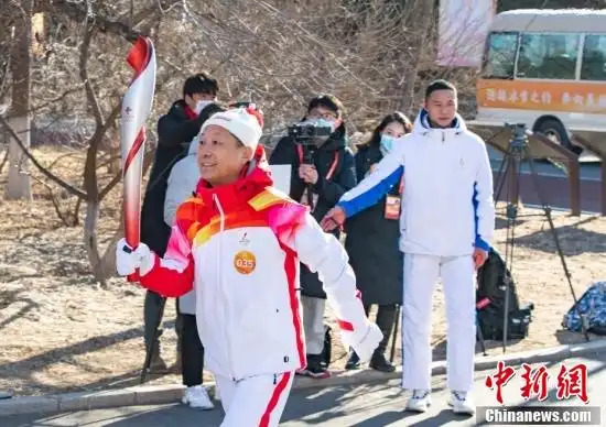 2月2日北京冬奥会火炬在北京奥林匹克森林公园传递精彩瞬间