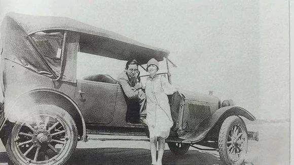 大学生恋爱观探讨:遇见爱情珍惜,没遇见就充实自己