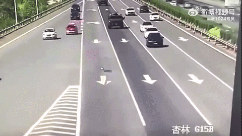 高速上撞了军车咋办?事故处理流程看这里